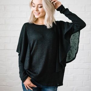 Ruffle Bat top in black
